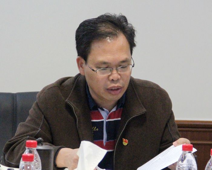 12.13陈祖训在会上作讲话。冯学萍 摄.jpg