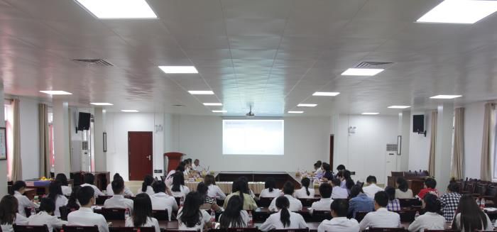 8会议现场。邓灿滨 摄700.jpg