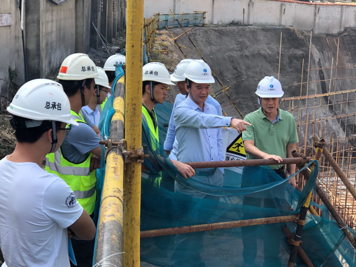 1.2查抄现场。韦艳兰 摄700.png