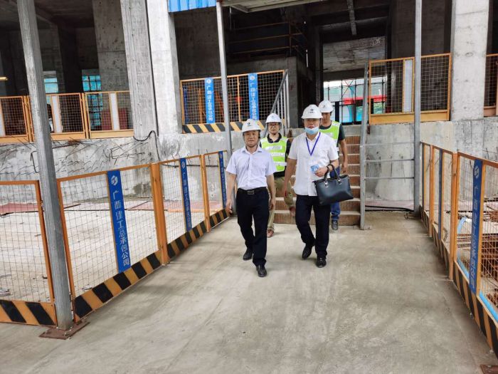 查抄现场。 叶振鹏 摄.jpg