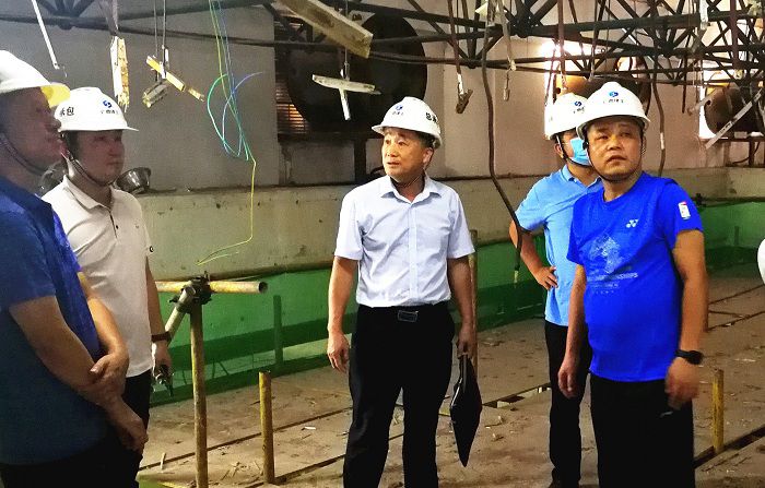 现场查抄领导。宋裕文  摄.jpg