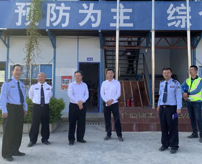 60调研现场。 王妤瑶 摄.jpg