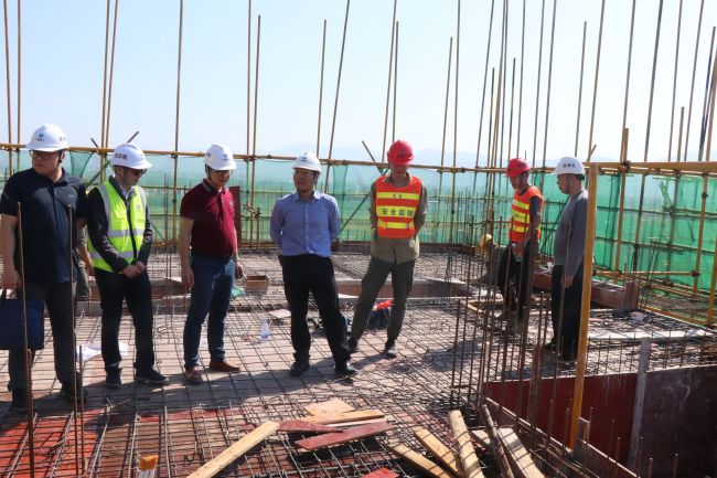 3查抄领导现场。 杨俊峰 摄.jpg