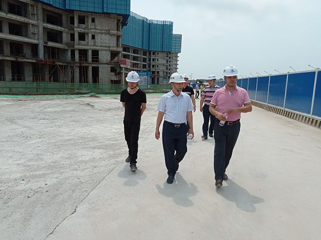 查抄现场。陆炳松 摄（建图）.jpg