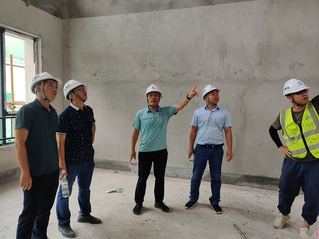 查抄现场。杨康 摄（建图）.jpg