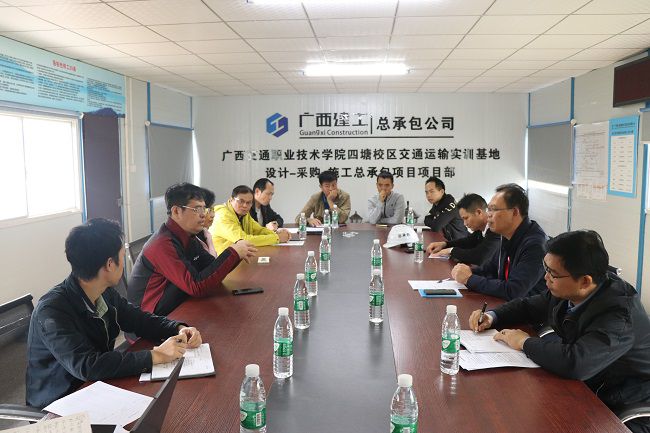 调研会现场。 周煜川 摄（建图）.jpg