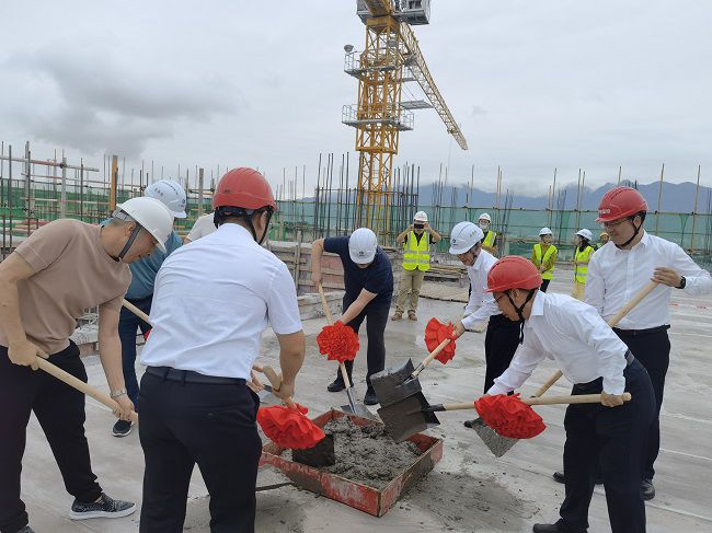 典礼现。ńㄍ迹.jpg