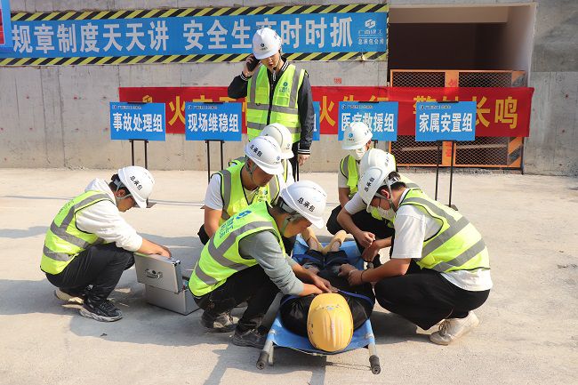 发展应急消防接济演练2。周煜川 摄（建图）.jpg