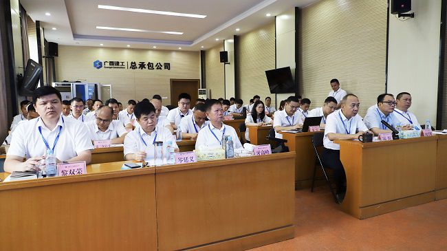 汇报会现场 建图2.JPG